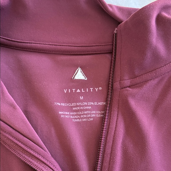 Vitality cloud II Long Sleeve Zip-Up Jacket - Picture 2 of 2